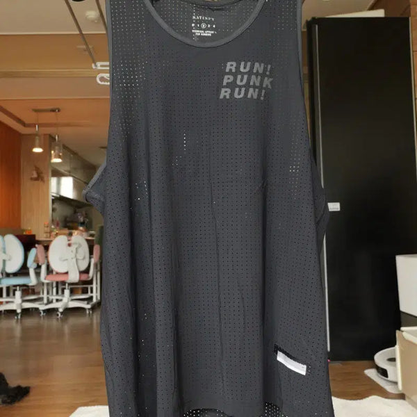 [BUNJANG] Satisy Singlet Size 2 Black / 새티스파이 싱글렛 2사이즈