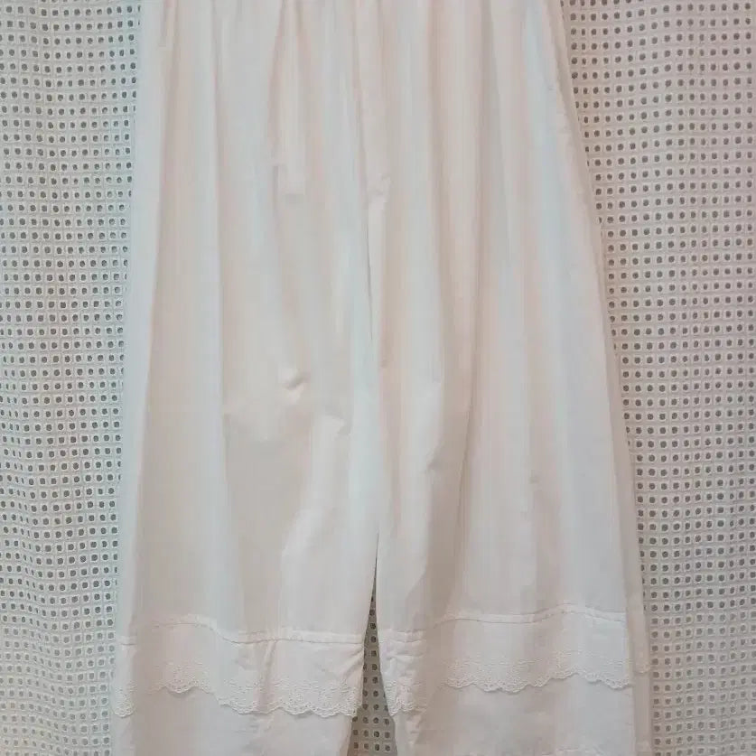 [BUNJANG] White Lace Inner Pants (Sizes 55-77) / 흰색 레이스 속바지 55~77