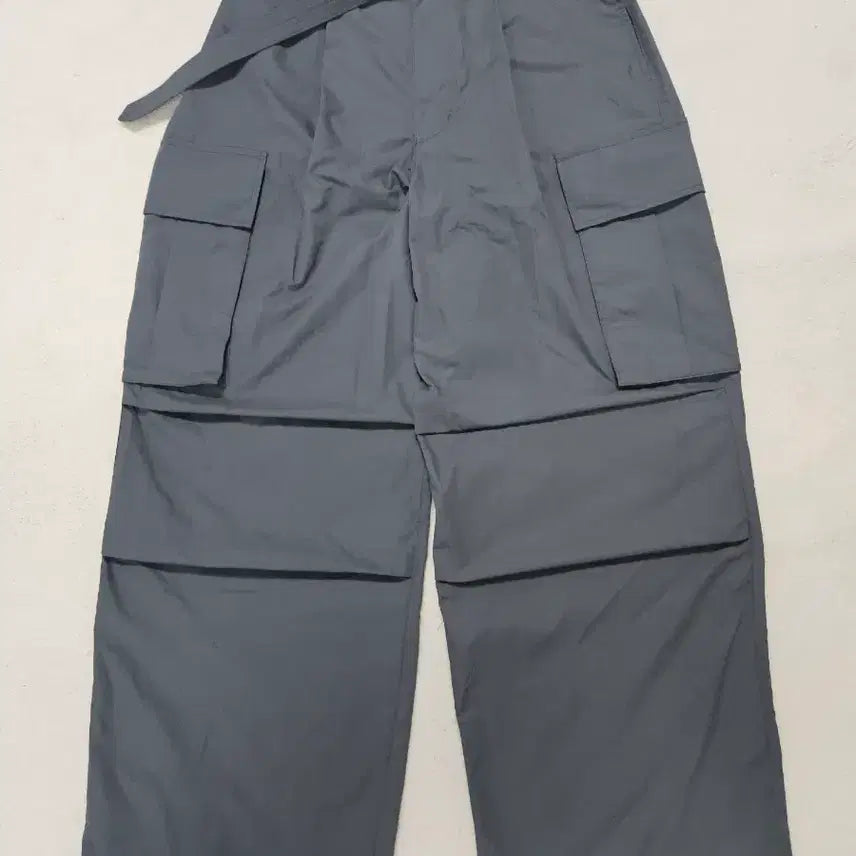 [BUNJANG] Another Office Parachute Belted Nylon Pants / 어나더오피스 패러슈트 벨티드 나일론 팬츠 급처