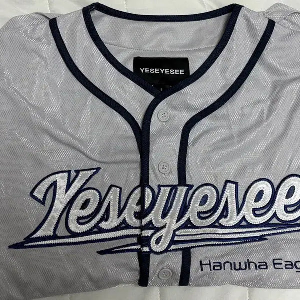 [BUNJANG] Yeseyesee Hanwha Eagles Baseball Uniform Gray L / 예스아이씨 한화이글스 야구 유니폼 그레이 L