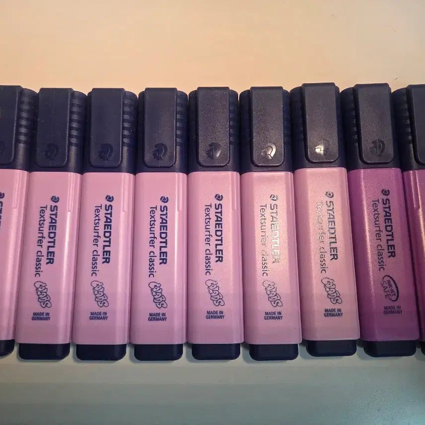 [BUNJANG] Staedtler Textsurfer Classic Highlighters Bundle (Lavender/Violet) - 9pcs / 스테들러 텍스트서퍼 형광펜 라벤더/바이올렛 일괄 9개 판매합니다 (새상품)