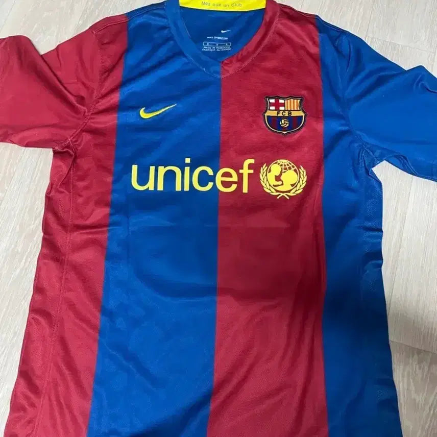 [BUNJANG] FC Barcelona Ronaldinho Jersey / 바르셀로나 바르샤 호나우지뉴 유니폼
