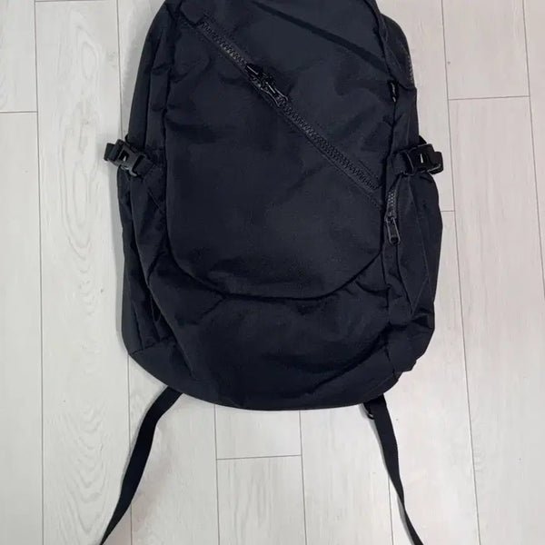 [BUNJANG] Obten Diagonal RPET Eco-Friendly Daily Backpack / 옵튼 디아고날 RPET 친환경 데일리 백팩