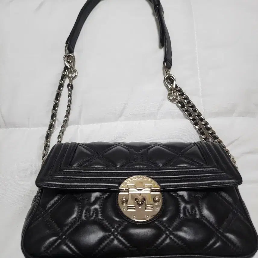 [BUNJANG] METROCITY Black Shoulder Bag with Chain Strap / METROCITY 솔드백