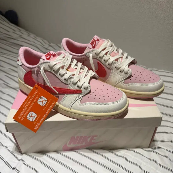 [BUNJANG] Nike Air Jordan 1 x Travis Scott Tropical Pink / 나이키 에어조던1  x 트레비스 스캇 260