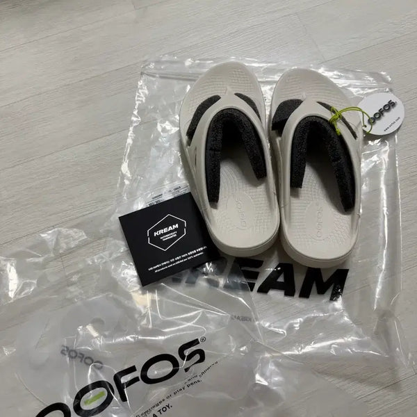 [BUNJANG] OOFOS Original Eggnog Croc M3/W5 Sandals / (거의 새상품)우포스 오리지날 에그녹 초크 M3/W5 사이즈 220mm