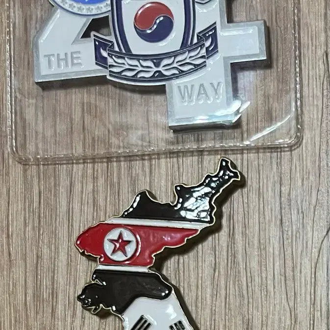 [BUNJANG] USFK, UN, North & South Korea Map Badge Set / 분양