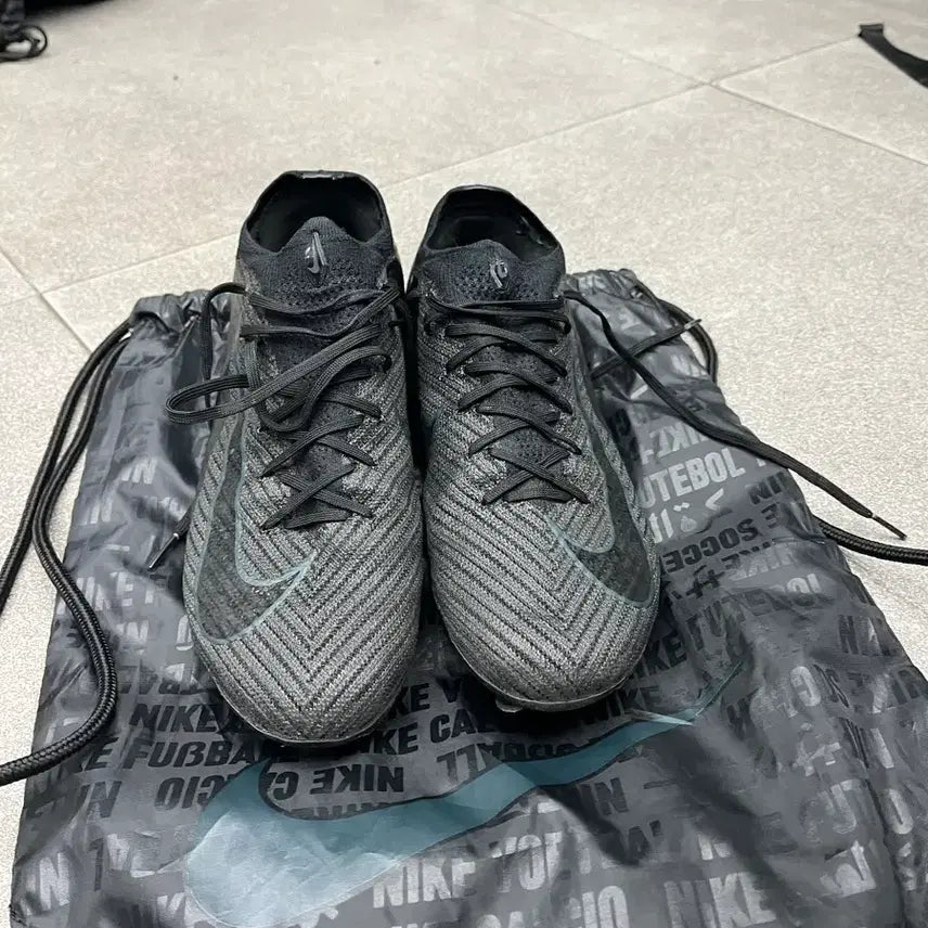 [BUNJANG] Nike Mercurial Vapor 16 Elite Soccer Cleats / 나이키 머큐리얼 베이퍼 16 엘리트 260