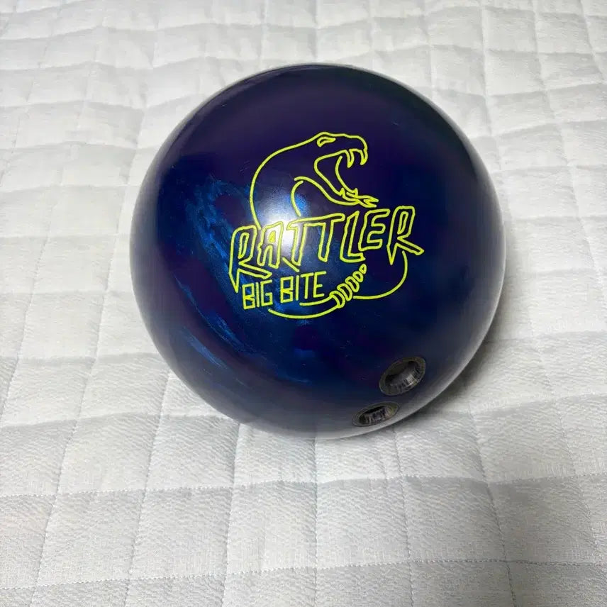 [BUNJANG] Brunswick Radical Rattler Big Bite 15lb Two-Finger Bowling Ball / 브런스윅 래디컬 래틀러 빅바이트 15p 볼링공 투핑거