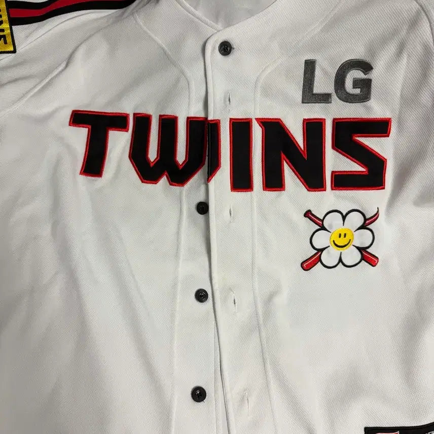 [BUNJANG] LG Twins WiggleWiggle Collaboration #1 Kim Hyun-soo Jersey / LG 트윈스 위글위글 1차 콜라보 유니폼 김현수