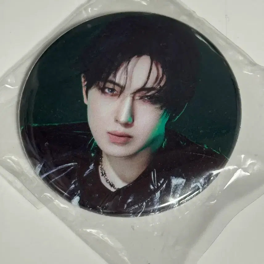 [BUNJANG] &TEAM FUMA Bewitched Capsule Gacha Badge / 앤팀 후마 블더웨 뱃지 &TEAM FUMA BTW 캡슐가챠