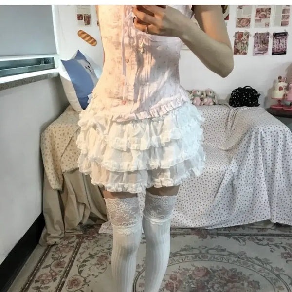[BUNJANG] Strawberry Boutique Jjuri Cake Ruffle Mini Skirt / 딸기부티크 쭈리케이크 캉캉 스커트 미니스커트 | 레이스프릴빈티지히메갸루