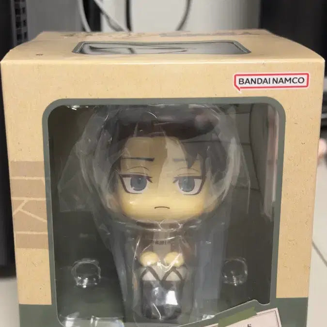 [BUNJANG] Megahouse Levi Look Up Figure (Unsealed) / (미개봉) 새상품 진격의거인 메가하우스 리바이룩업