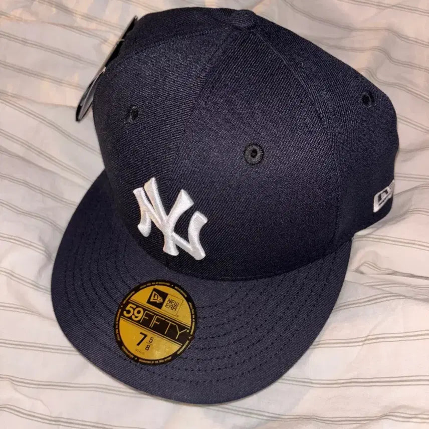 [BUNJANG] New Era 59FIFTY New York Yankees Navy Snapback Hat / 뉴에라 59FIFTY 뉴욕 양키즈 네이비 스냅백 모자 60.6