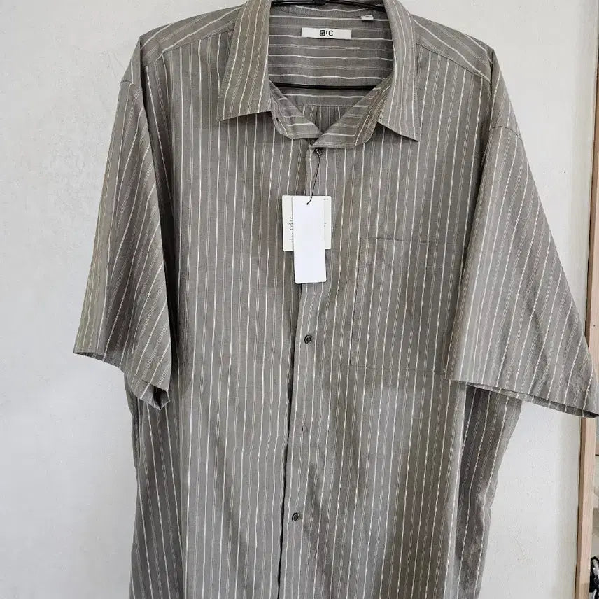 [BUNJANG] Uniqlo C Striped Short-Sleeve Shirt XL / 새제품 유니클로 C 스트라이프 반팔 셔츠 XL