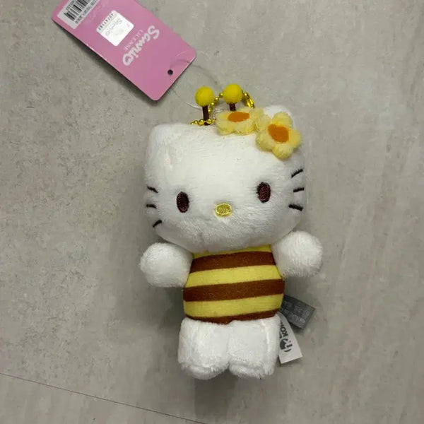 [BUNJANG] Sanrio Honey Bee Kitty Keychain / 산리오 꿀벌 키티 키링