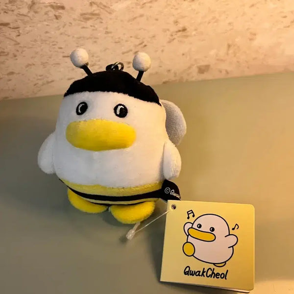 [BUNJANG] Quack-cheol Bee Plush Keychain / 새 상품 꽥철 벌 인형 키링