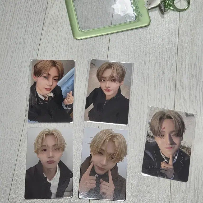 [BUNJANG] Alpha Drive One (ARD1) Sangwon Bundle Photocard Set with Sanrio Pochacco Photocard Holder / 알파드라이브원 알디원 상원포카 일괄양도 엘르맨 상원 qq뮤직 상원