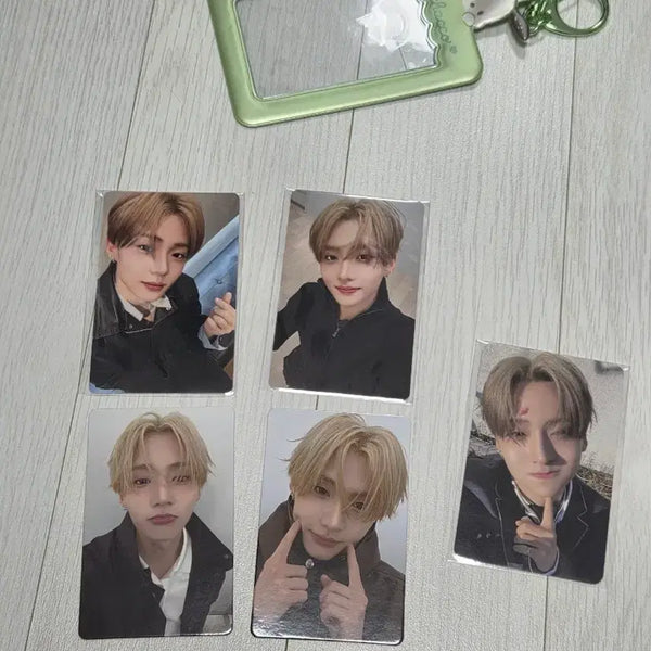 [BUNJANG] Alpha Drive One (ARD1) Sangwon Bundle Photocard Set with Sanrio Pochacco Photocard Holder / 알파드라이브원 알디원 상원포카 일괄양도 엘르맨 상원 qq뮤직 상원