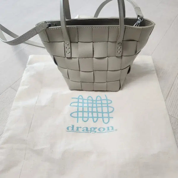 [BUNJANG] Dragon Diffusion Tote Cross Bag / 드래곤디퓨전 토트 크로스백