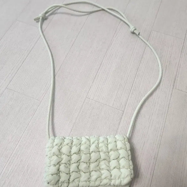 [BUNJANG] Cos Quilted Crossbody Bag Mint / Cos 코스 크로스백 민트