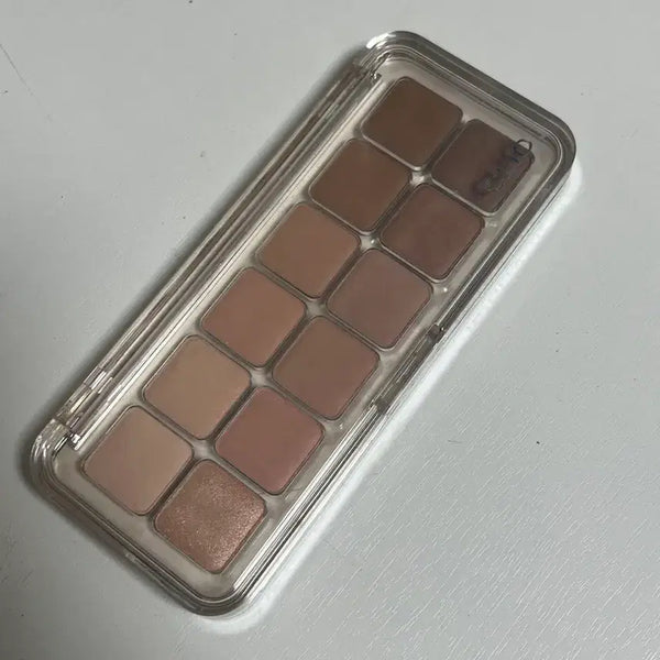 [BUNJANG] Clio Pro Eye Palette Air No. 08 Latte Senior / 클리오 프로 아이 팔레트 에어 08호 라떼는 선임