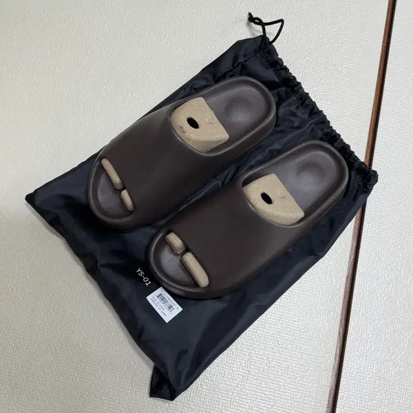 [BUNJANG] Unused YiSlide YS-01 Chocolate Size 8 / [새상품] 이지슬라이드 YS-01 초콜릿 8사이즈
