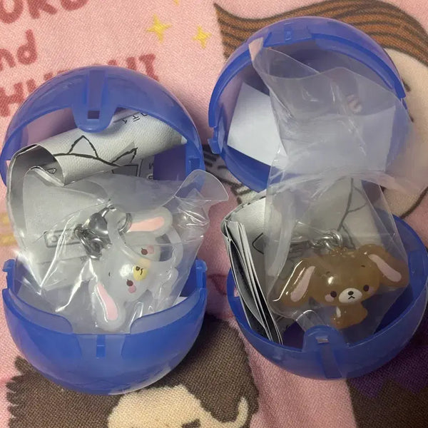 [BUNJANG] Sanrio Yurutto Loose Keyring Bundle Set (Shiro-usa, Kuro-usa) / 미개봉) 산리오 유룻토 메지루시 느슨한 키링 일괄