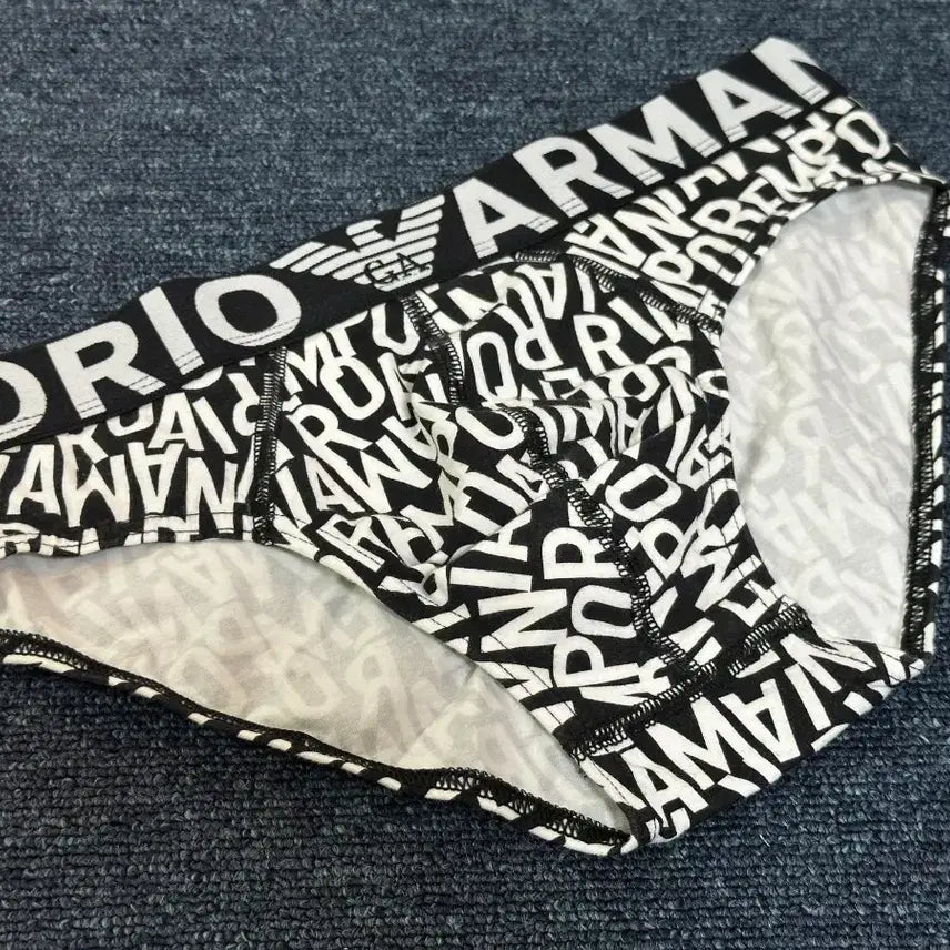[BUNJANG] Emporio Armani Men's Trunks Underwear / 엠포리오 아르마니 남자 삼각 속옷 판매/드로즈/남자팬티/바디프로필