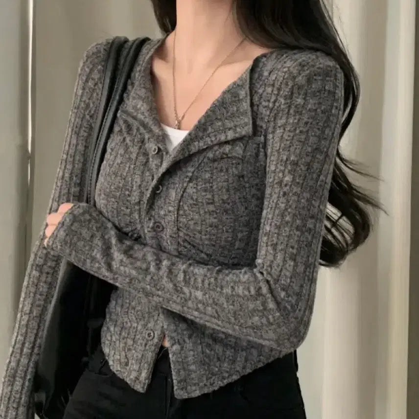 [BUNJANG] Ably Soft Shirring Collar Button Long Sleeve Knit Cardigan / 에이블리 보들 여리 셔링 골지 카라 단추 긴팔 니트 가디건