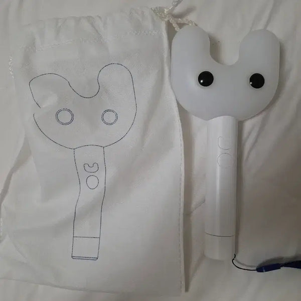 [BUNJANG] NewJeans Binky Bong Official Lightstick / 뉴진스 빙키봉 판매