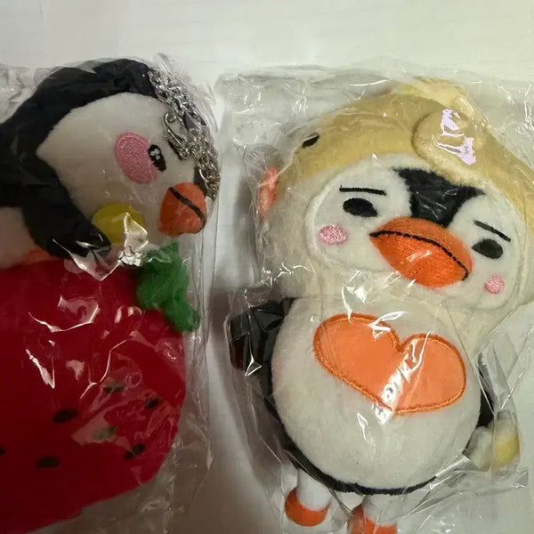 [BUNJANG] 2PM Junho Strawberry Penguin & Fish Bread Doll Bundle Set / 준호 딸기펭 붕어펭 일괄판매 배송비포함