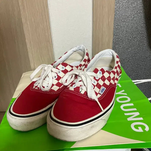 [BUNJANG] Vans Anaheim Era Style 96 Checkerboard Red / 반스 애너하임 에라 스타일96 체커보드 레드 266