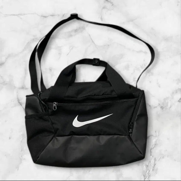 [BUNJANG] Nike Big Swoosh Duffle Bag Crossbody / 나이키 더플백 크로스백