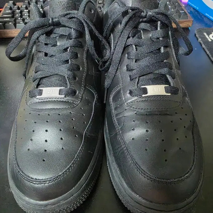 [BUNJANG] Nike Air Force 1 '07 Low Triple Black / 나이키 에어포스 1 '07 로우 트리플 블랙 305mm