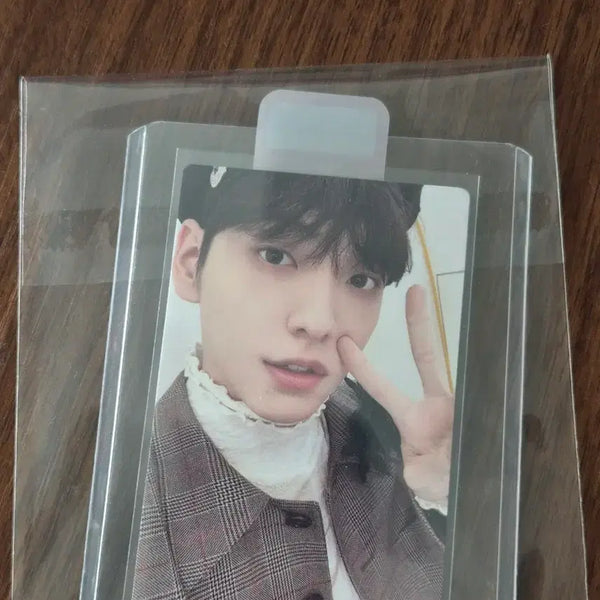 [BUNJANG] TXT Soobin GBGB Japan Photocard (Beret) / TXT 투바투 수빈 GBGB 일본 포카 양도합니다 (베레모 수빈)