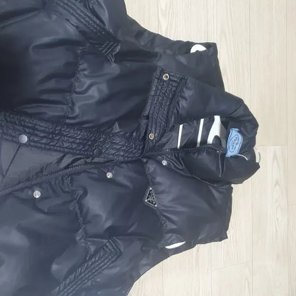 [BUNJANG] Prada Padded Vest Black / 프라다 패딩 조끼 블랙