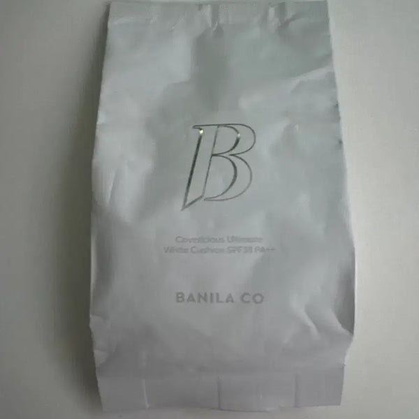 [BUNJANG] Banila Co. Covericious Ultimate White Cushion SPF 50+ PA++++ (Light Beige 19) / 바닐라코 커버리셔스얼티밋 화이트 쿠션 19호 라이트