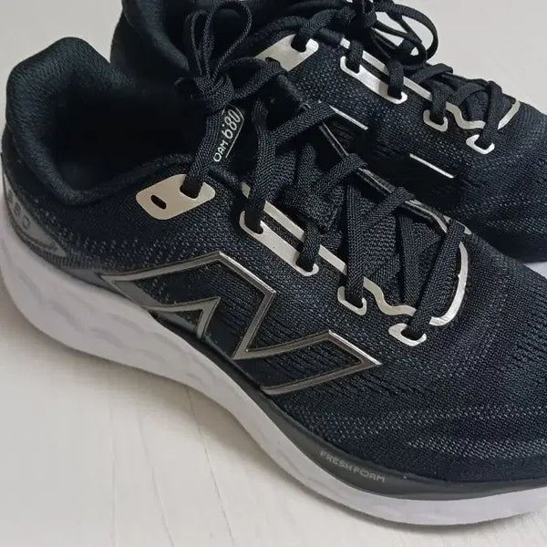 [BUNJANG] New Balance Fresh Foam 680 v8 Running Shoes / 뉴발란스   프레쉬폼 680 v8  W680LK8 운동화 러닝화 //245