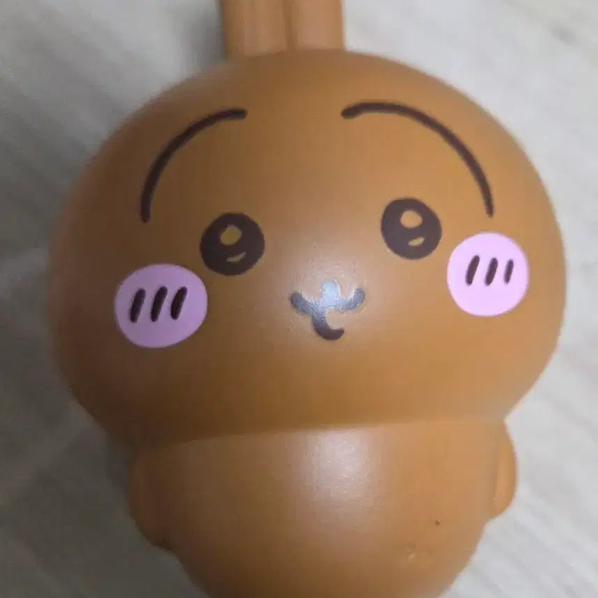 [BUNJANG] Chiikawa Usagi Valentine's Day Squeeze Plush / 치이카와 먼작귀 발렌타인 스퀴즈 스퀴시 모찌 치이카와 우사기 마스코트