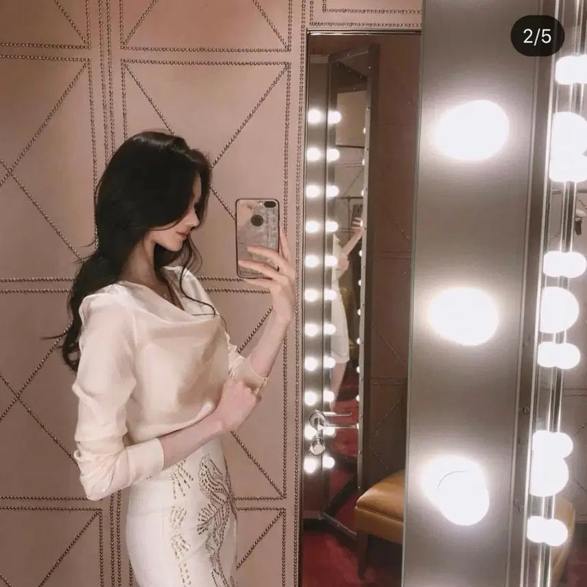 [BUNJANG] La Belle Blanc Signature Silk Blouse / 라벨르블랑 시그니처 실크 블라우스