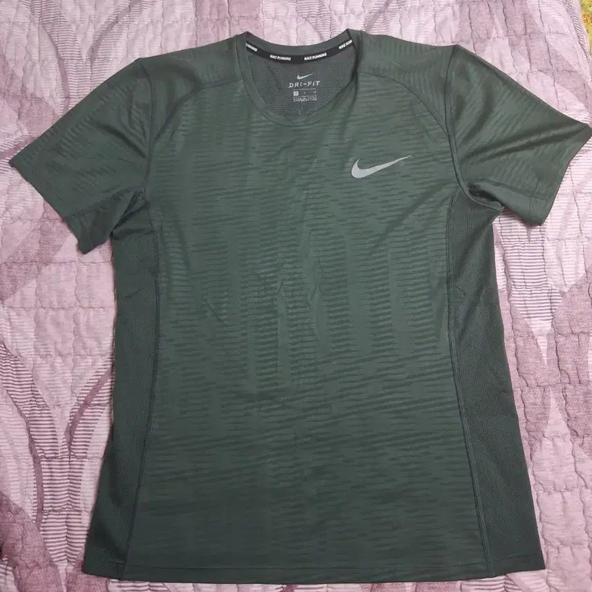 [BUNJANG] Nike Dri-FIT Women's Performance Short Sleeve T-Shirt - Size S / 여성 나이키 드라이핏(DRI-FIT)기능성스포츠 반팔티셔츠S