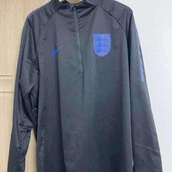 [BUNJANG] Nike England Shield Top 2018-2019 XL / 18-19 나이키 잉글랜드 쉴드탑
