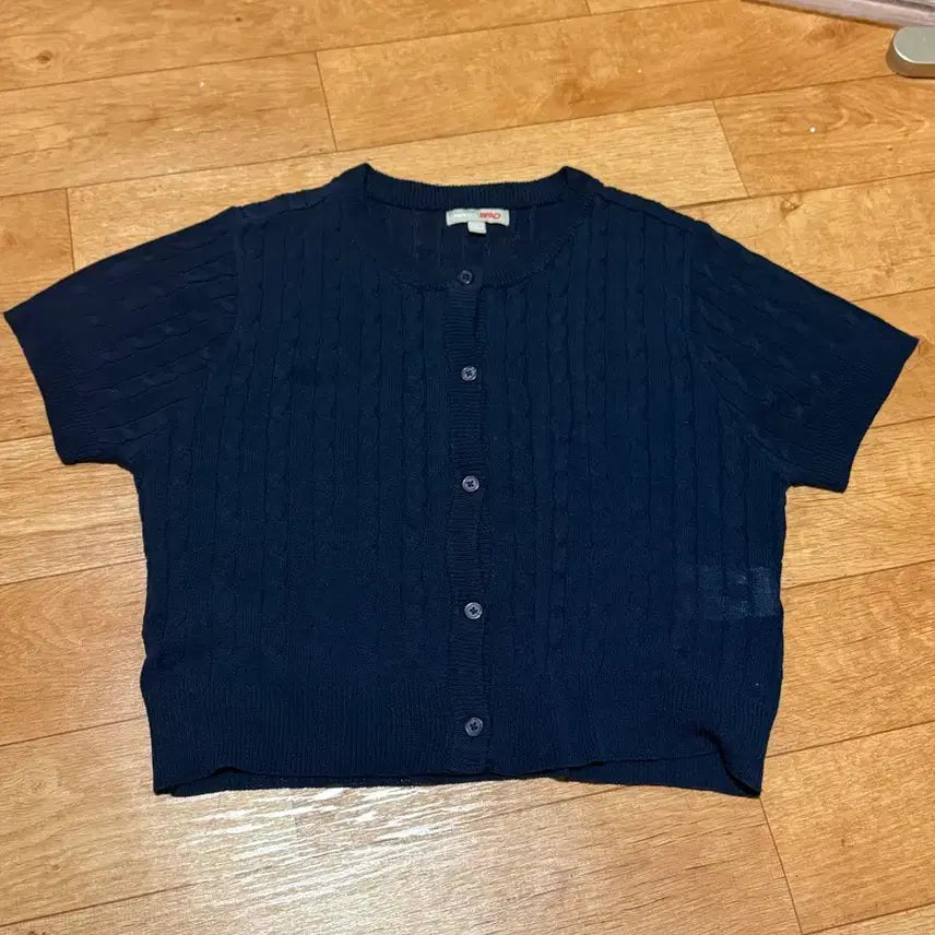 [BUNJANG] SPAO Cable Knit Short-Sleeve Cardigan / 스파오 케이블 꽈배기 반팔 니트 가디건