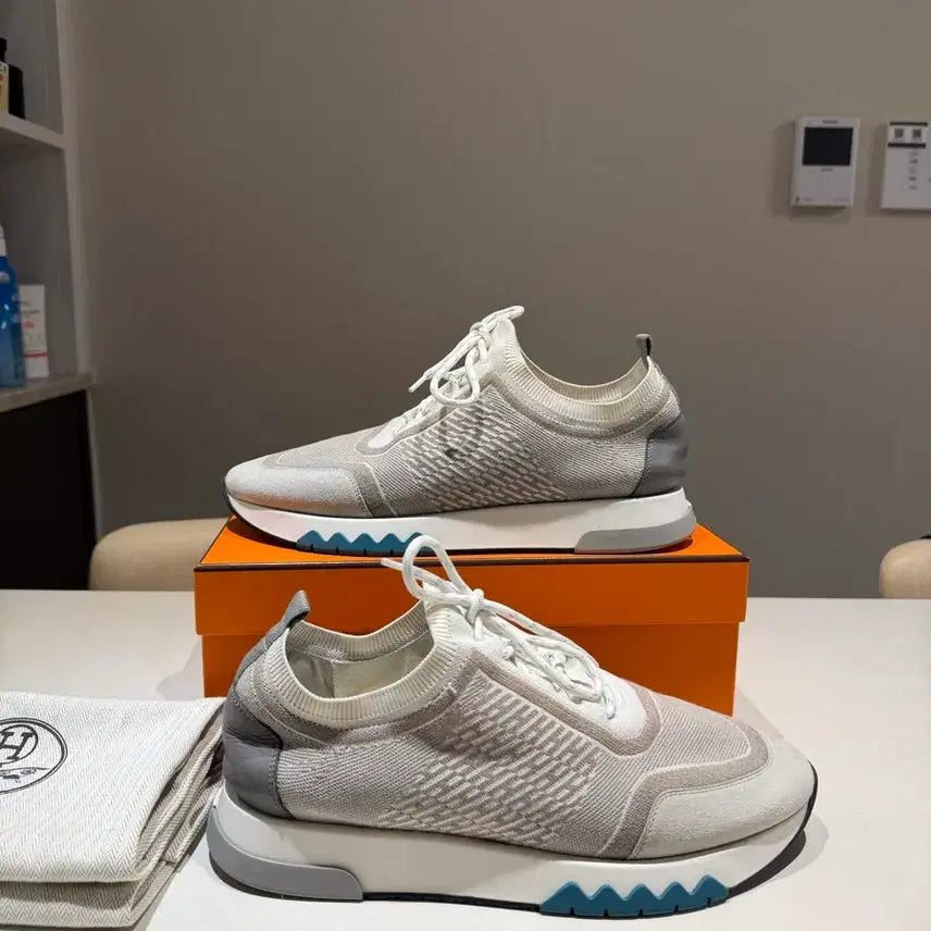 [BUNJANG] Hermès Addict Sneakers Size 41 Grey / 에르메스 어딕트 41 그레이