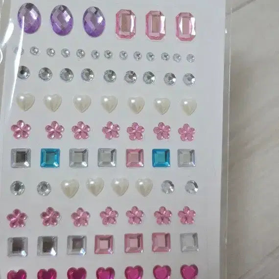 [BUNJANG] Daiso Sparkling Gem Stickers (1 Sheet) / 다이소 반짝이는 보석 스티커 1매