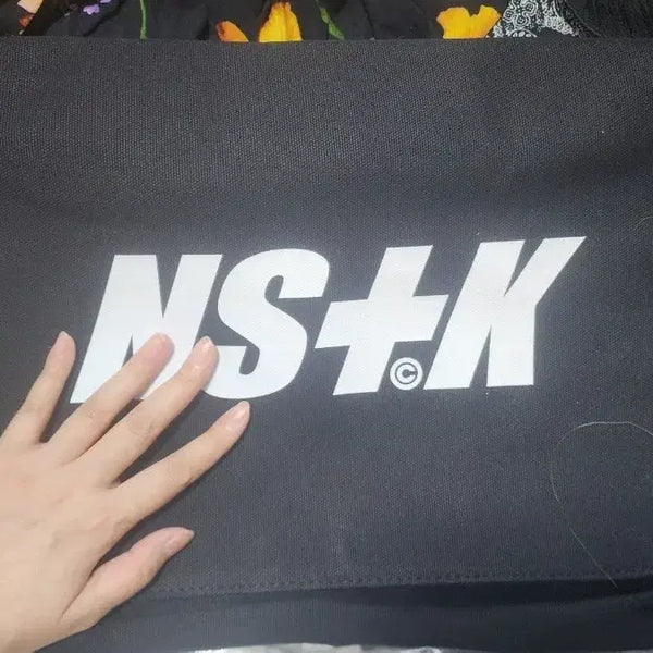 [BUNJANG] Nasty Kick x Shoopen Collaboration Messenger Bag / 새제품 네스티킥 슈펜 콜라보 메신저백 남성가방 남성크로스백