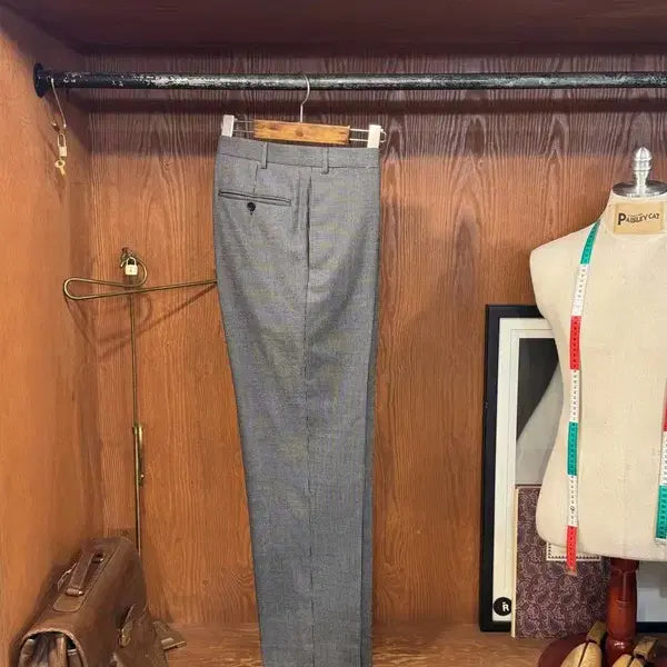 [BUNJANG] Canali Pure Wool Trousers No-Tuck Size 33-34 / 카날리 팬츠 33~34