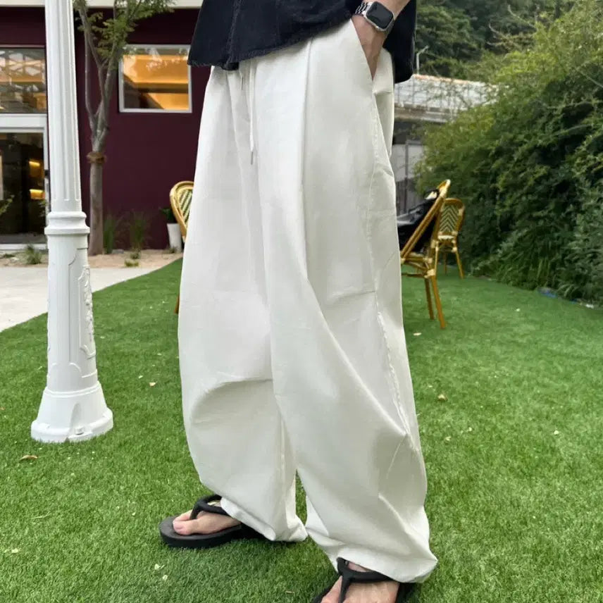 [BUNJANG] Work Pin Tucked Cotton Balloon Pants / 워크 핀턱 코튼 벌룬 팬츠 (4C)