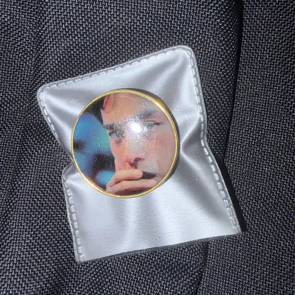 [BUNJANG] Leslie Cheung "Yi Do Kung Sze" Badge / 장국영 이도공간 뱃지